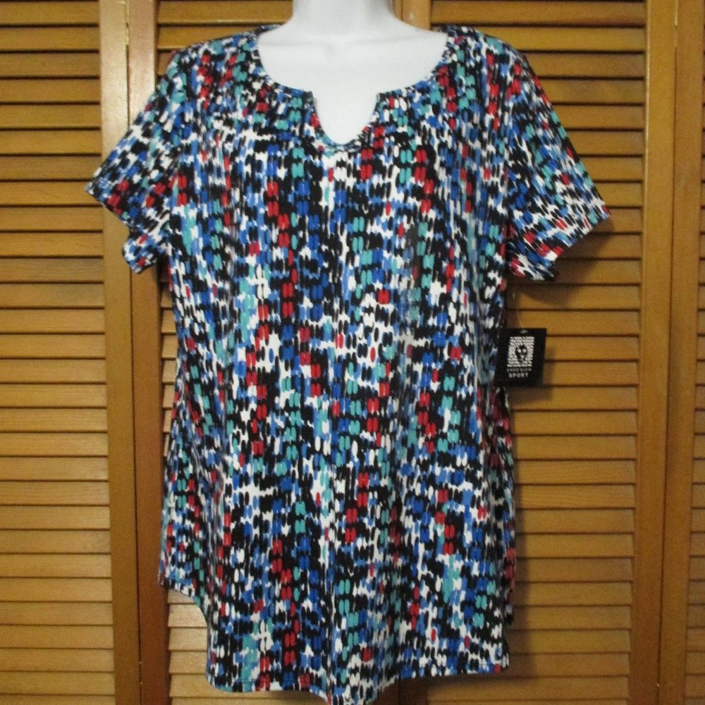 Anne Klein top NEW V neck, super soft stretchy colorful tee shirt size L
